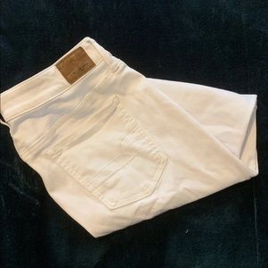 White American Eagle Jeans